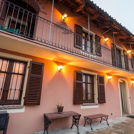 Relax Nel Noccioleto Hostal Novello Exterior foto